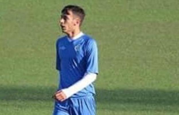 Damiano Gjeka in prova alla Cavese