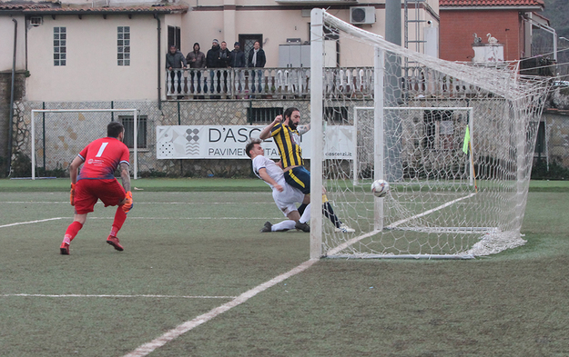 Il gol dell&apos;1-1 di Calabresi all&apos;89&apos; ©De Cesaris