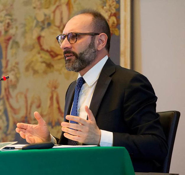 Il prof. Nicola Ferrigni