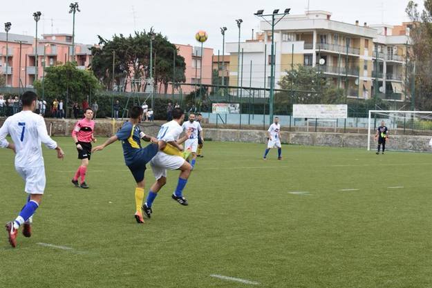 Pian Due Torri durante un&apos;azione di gioco