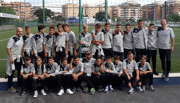 Unipomezia