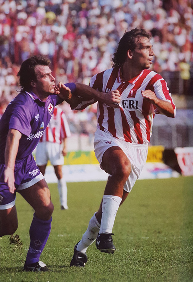 Giampiero Maini in azione con la maglia del Vicenza