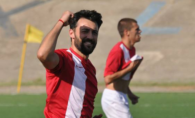 Esulta Moretti (Ronciglione United) ©DeLuca