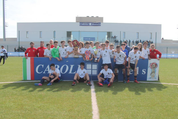 Il Valencia vince il Trofeo Caroli Hotels ©DeCesaris