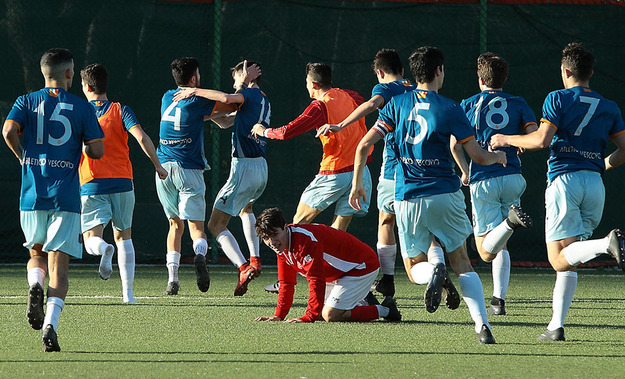 L&apos;esultanza del Vescovio al 2-1 ©Tucci