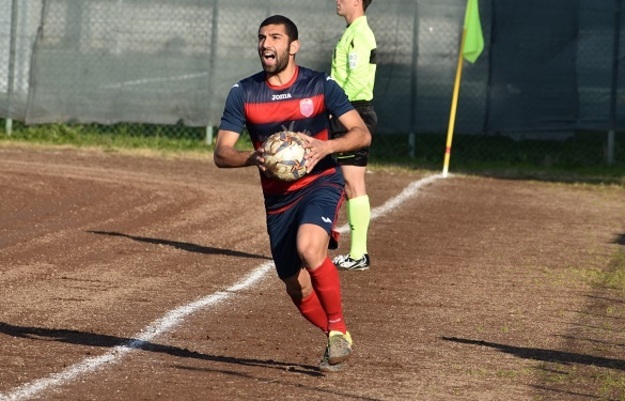 Dell&apos;Aguzzo, match winner (foto Menichini)