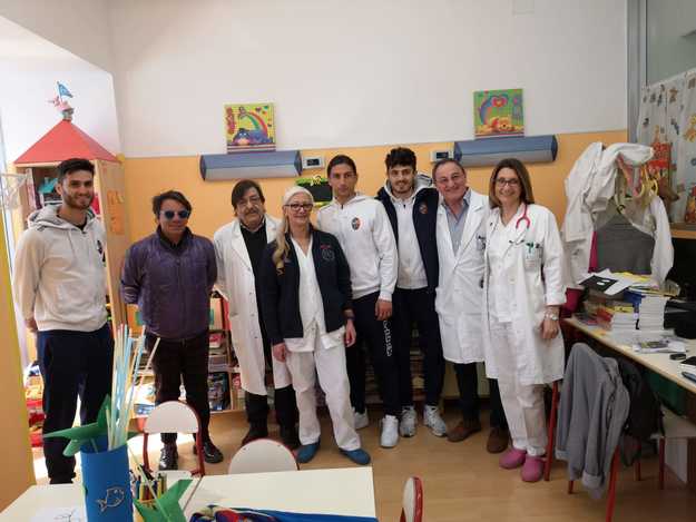 Il Rieti in visita all&apos;ospedale ©Rieti