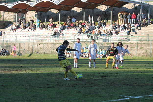 Viterbese in azione (FOTO De Cesaris)