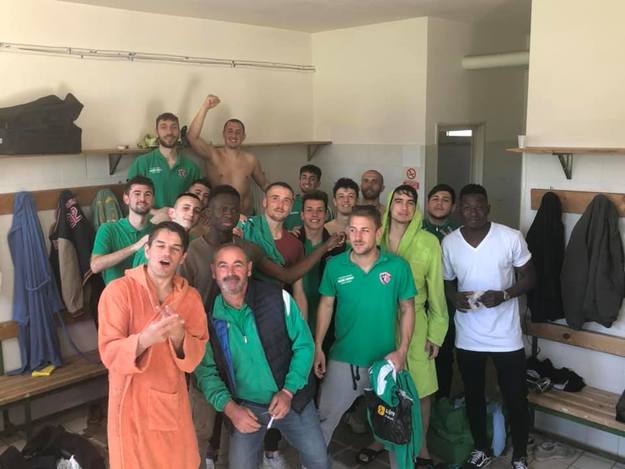L&apos;Alatri fa festa negli spogliatoi (Foto Facebook)