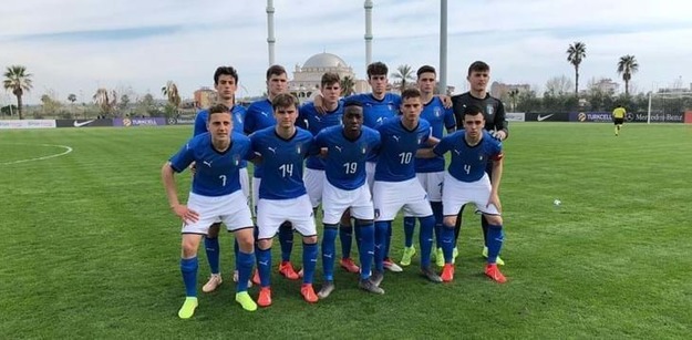L&apos;undici azzurro di Nunziata (FOTO Figc)