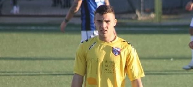 Gianmarco Papaserio, 28 presenze e 2 gol con lo Sff Atletico