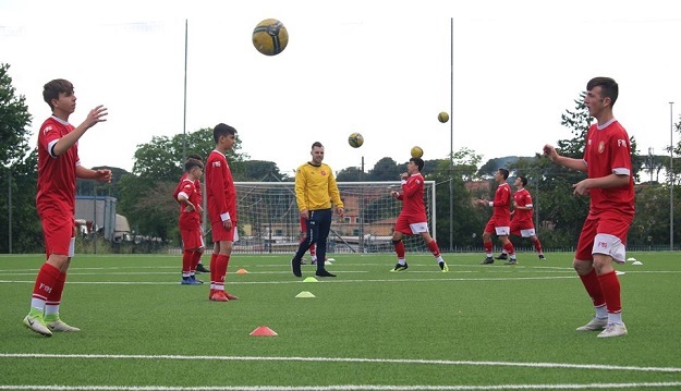 Mister Vasselli in allenamento