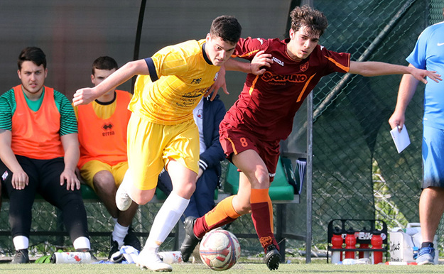 Scontro di giovo tra Romulea e Atletico Vescovio in campionato ©Lori  