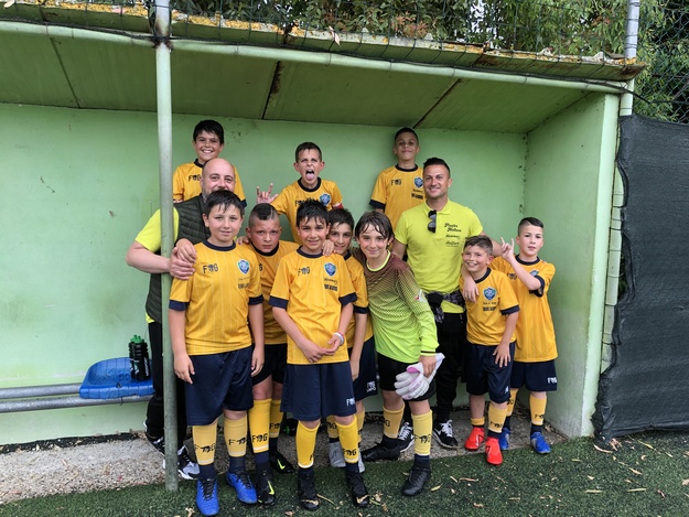 La squadra del Nettuno in posa dopo la vittoria