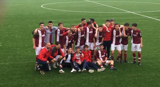 Juniores dell&apos;Aranova al completo ©Aranova 