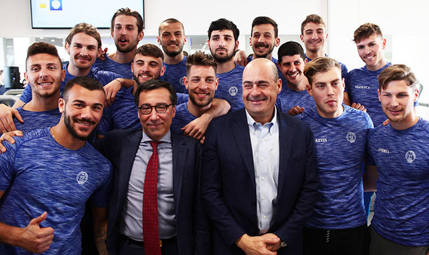 Massimiliano Monnanni e Nicola Zingaretti insieme ai ragazzi di Talento e Tenacia