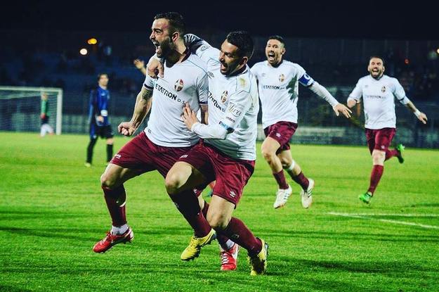 Tiziano Luciani esulta con il Rieti (Ph. Facebook Luciani)