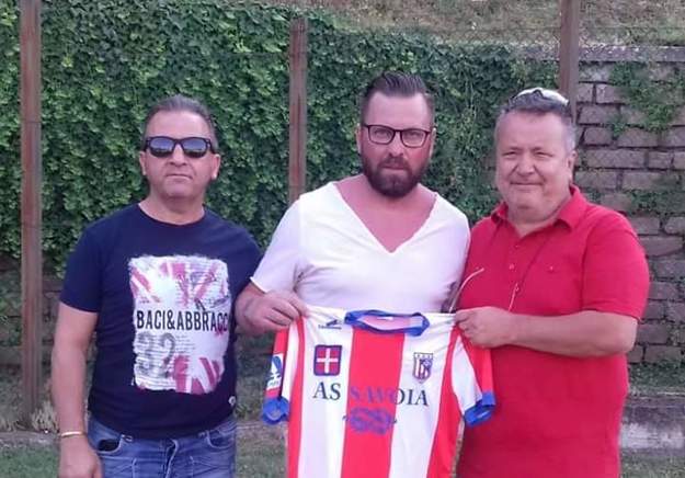 Coscia si presenta
