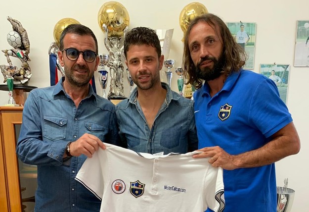Da sinistra il Presidente Gallucci, mister Ardone e Viscido resp. Atletico Latina
